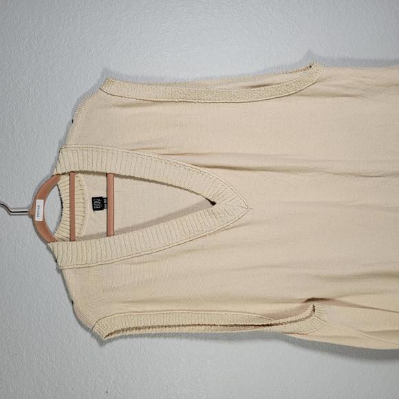 BDG Urban Outfitters Cream Sweater V Neck Oversized Vest Men Size M/L - Picture 6 of 9